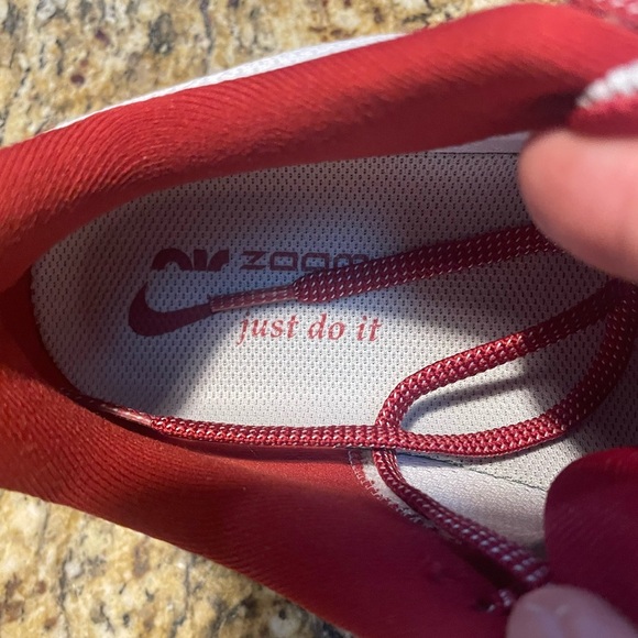 MEN NIKE DZ5972 100 NIKE ZOOM PEGASUS 40 ALABAMA WHITE/CRIMSON SHOE SNEAKERS - Picture 11 of 11